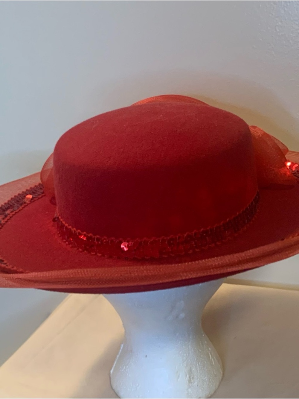 DRBORAH NY. Elegant Red Floral Wide-Brim Women's Hat - Picture 3 of 7
